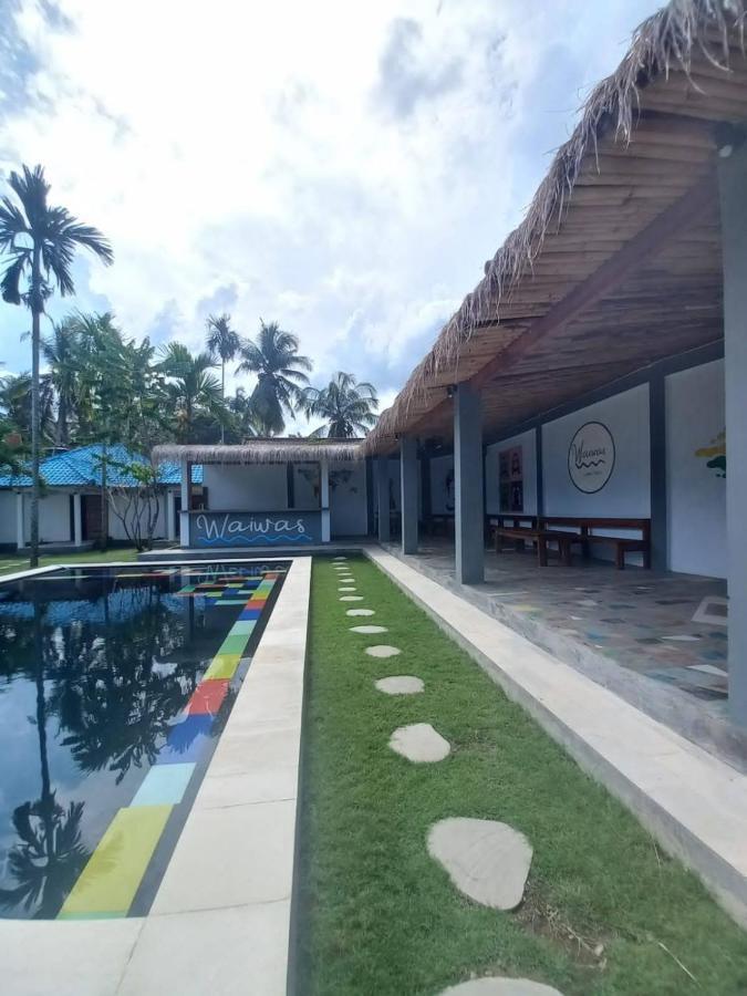 Waiwas Hostel Kuta  Extérieur photo